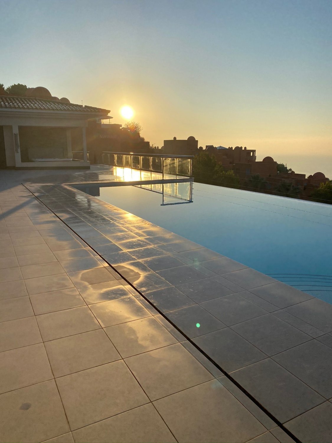 Villa à Altea, Alicante, Espagne 5 chambres, 1120 m2 No. 95668