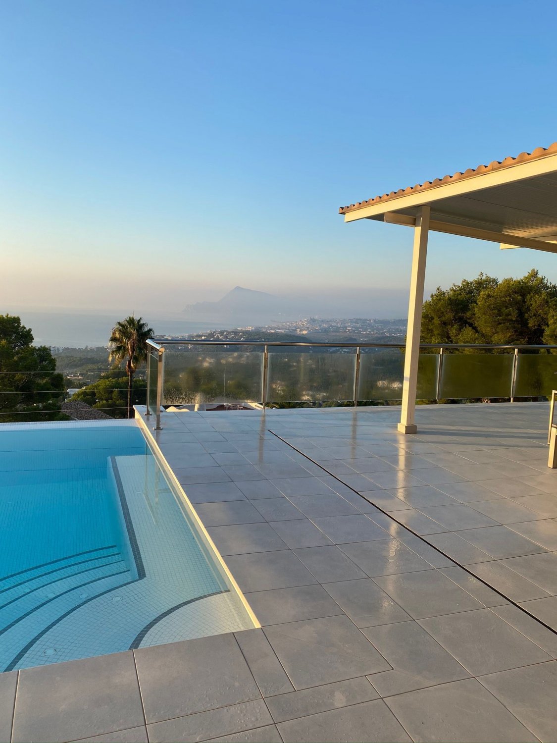 Villa à Altea, Alicante, Espagne 5 chambres, 1120 m2 No. 95668