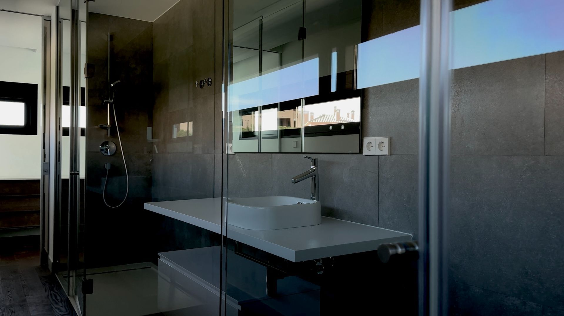 Villa a Finestrat, Alicante, Spagna 4 camere da letto, 894 mq. N° 95694