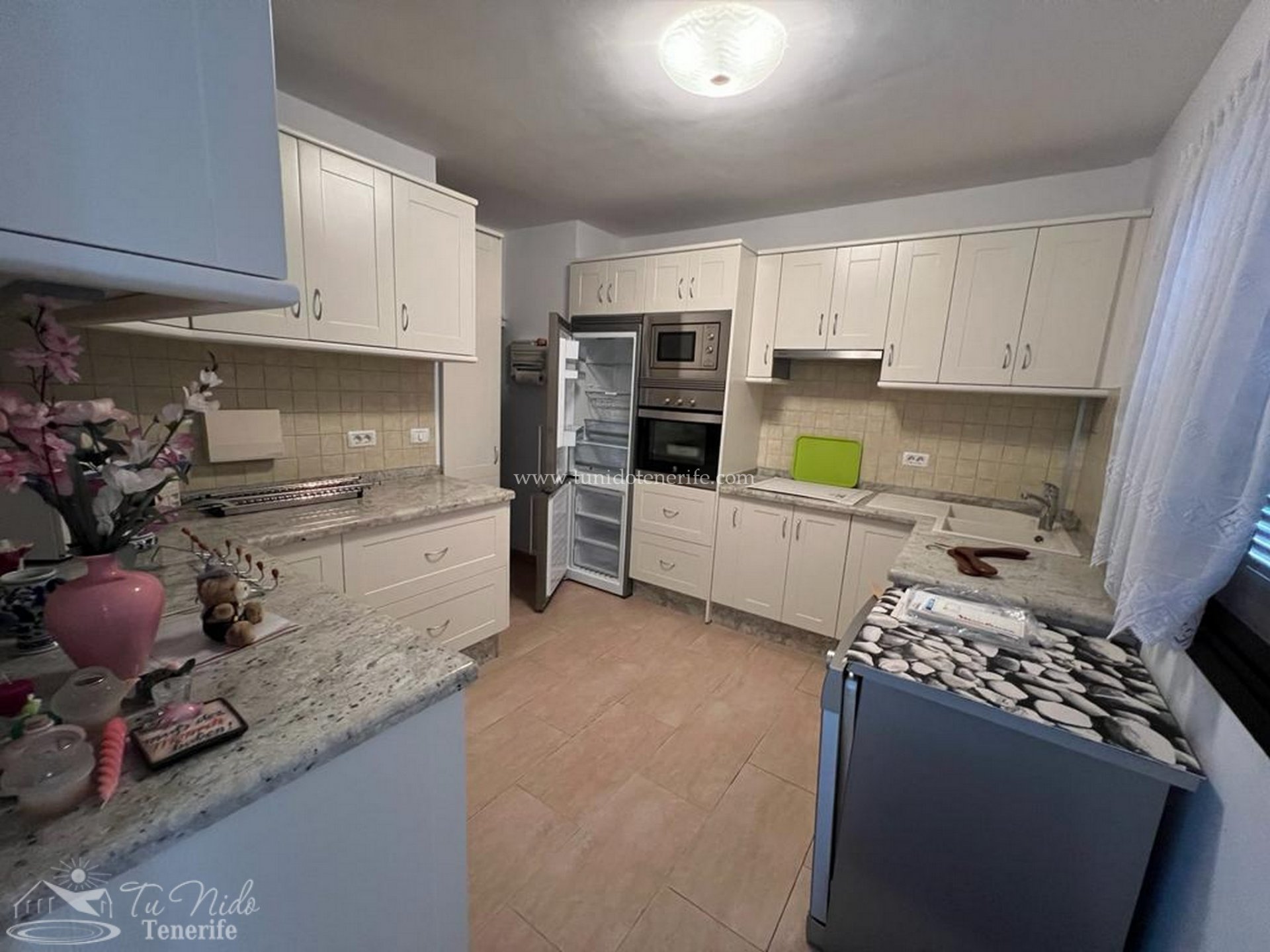 Huoneisto Piedra Hincada, Tenerife, Espanja 4 makuuhuonetta, 108 m2 No. 84491