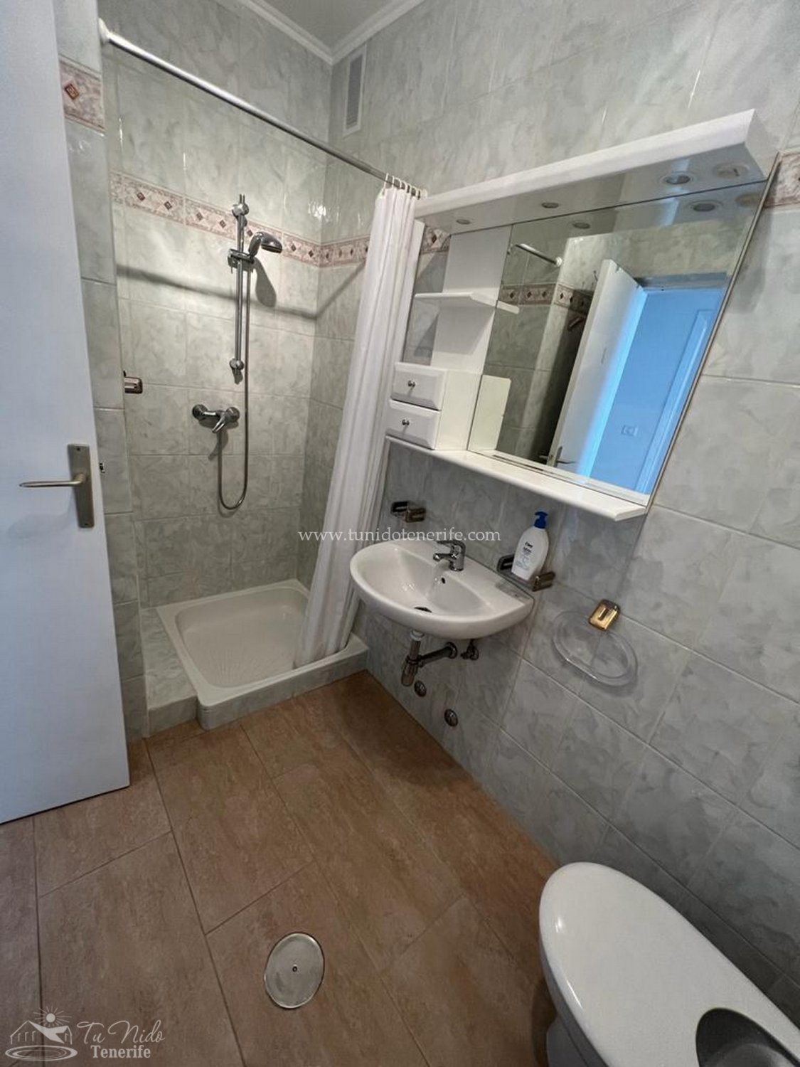 Huoneisto Piedra Hincada, Tenerife, Espanja 4 makuuhuonetta, 108 m2 No. 84491