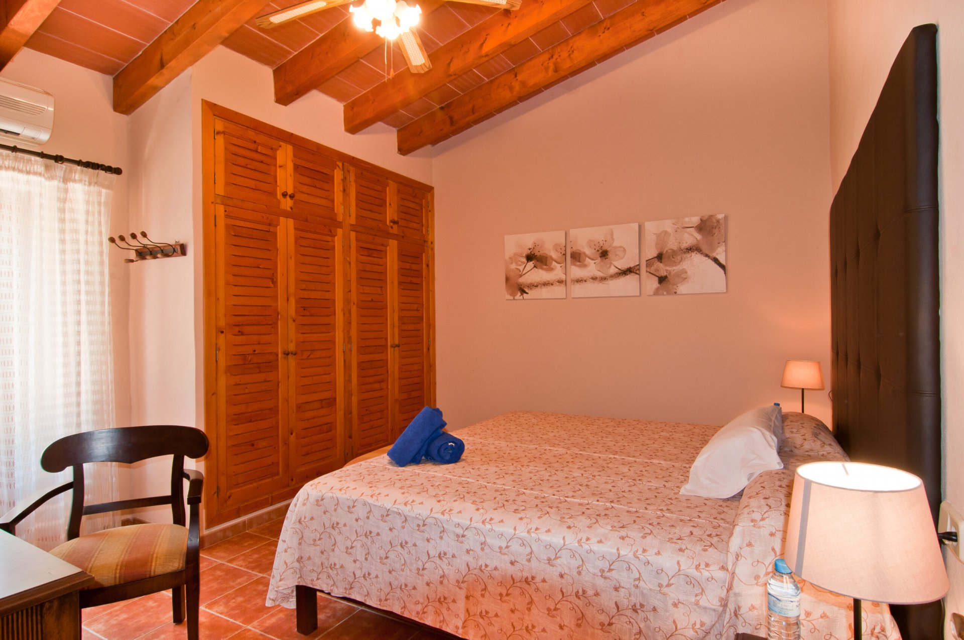 Finka w Felanitx, Mallorca, Hiszpania 4 sypialnie, 250 mkw. nr 82393