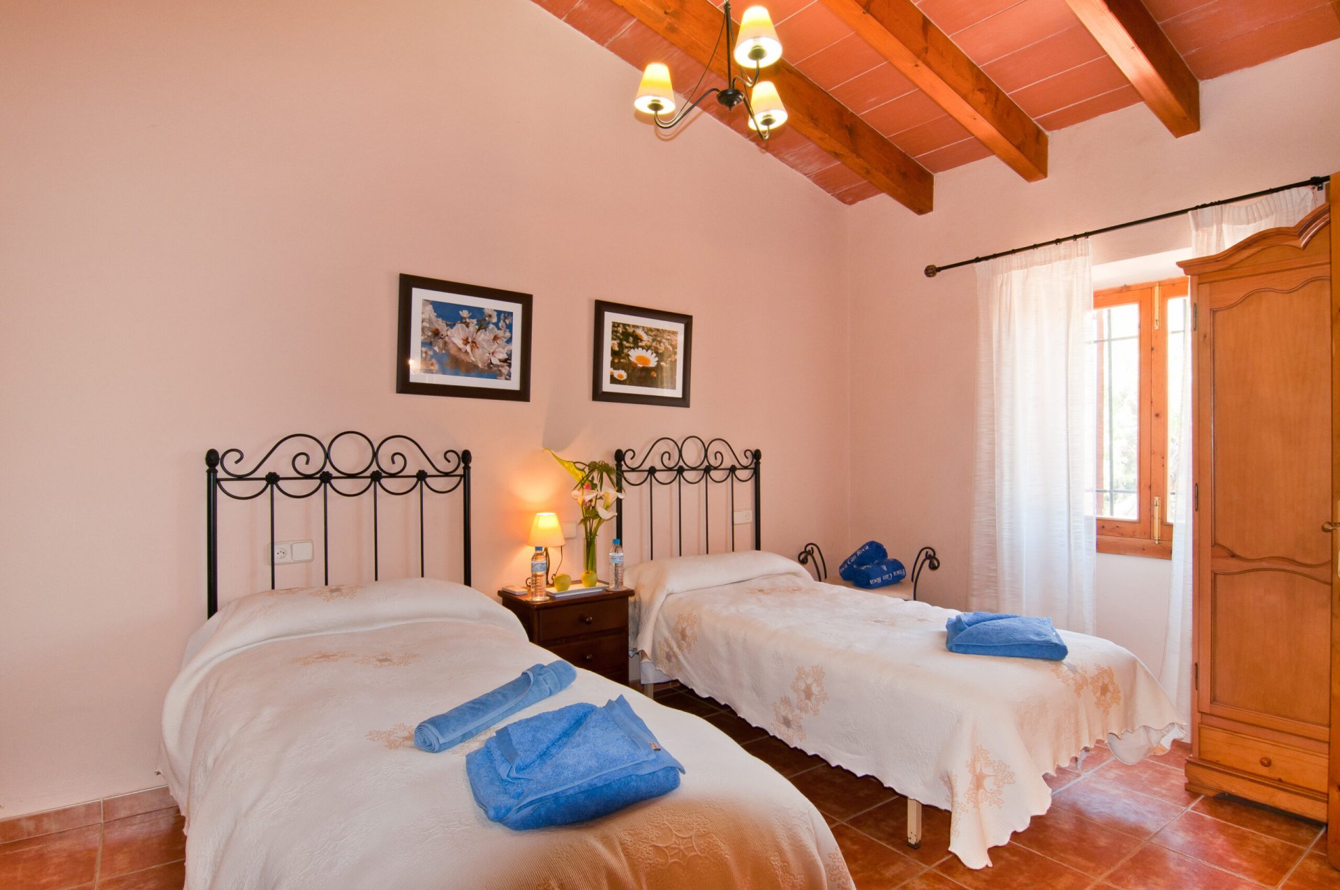 Finka w Felanitx, Mallorca, Hiszpania 4 sypialnie, 250 mkw. nr 82393