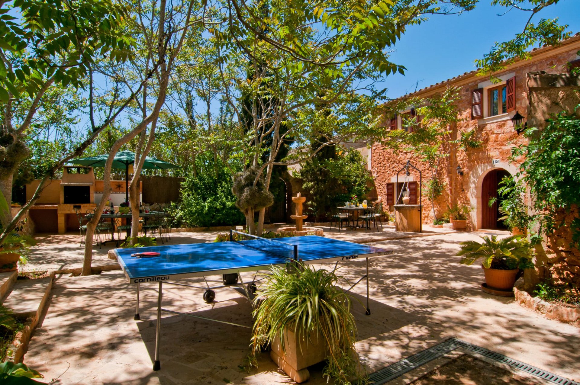 Finka w Felanitx, Mallorca, Hiszpania 4 sypialnie, 250 mkw. nr 82393