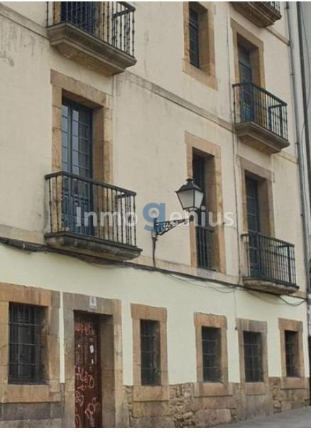 Commercial property in Alcoy, Alicante, Spain 547 sq.m. No. 81555