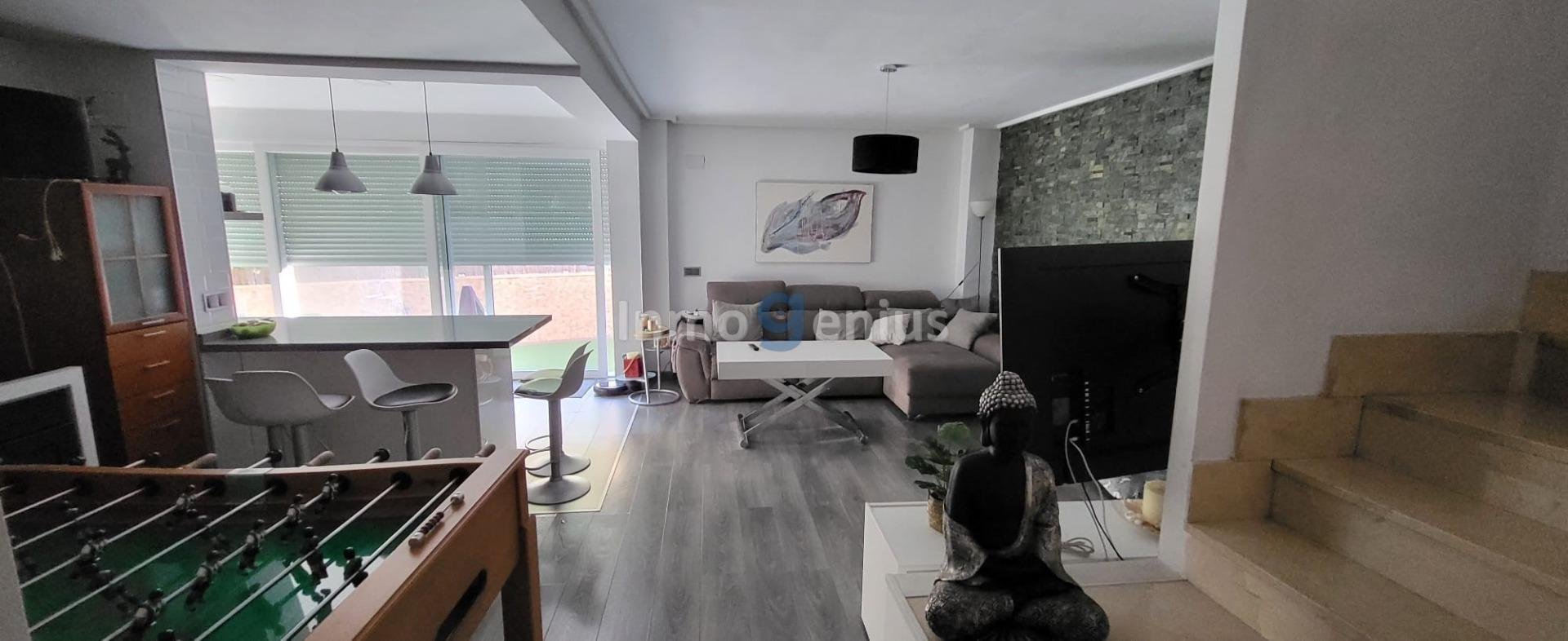Villa in Alicante, Spanien 5 Schlafzimmer, 230 m2 Nr. 81561