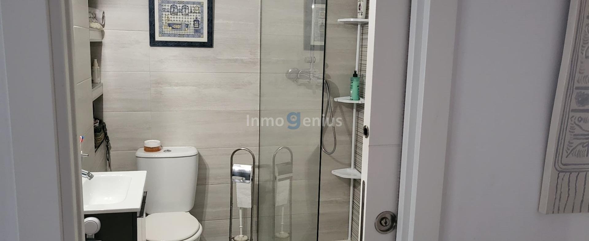 Villa in Alicante, Spanien 5 Schlafzimmer, 230 m2 Nr. 81561