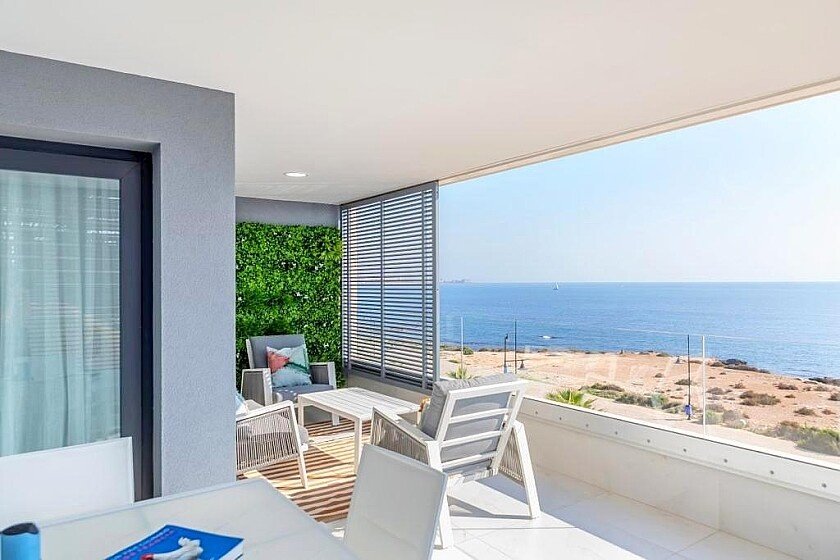 Huoneisto Punta Prima, Alicante, Espanja 3 makuuhuonetta, 145 m2 No. 103431
