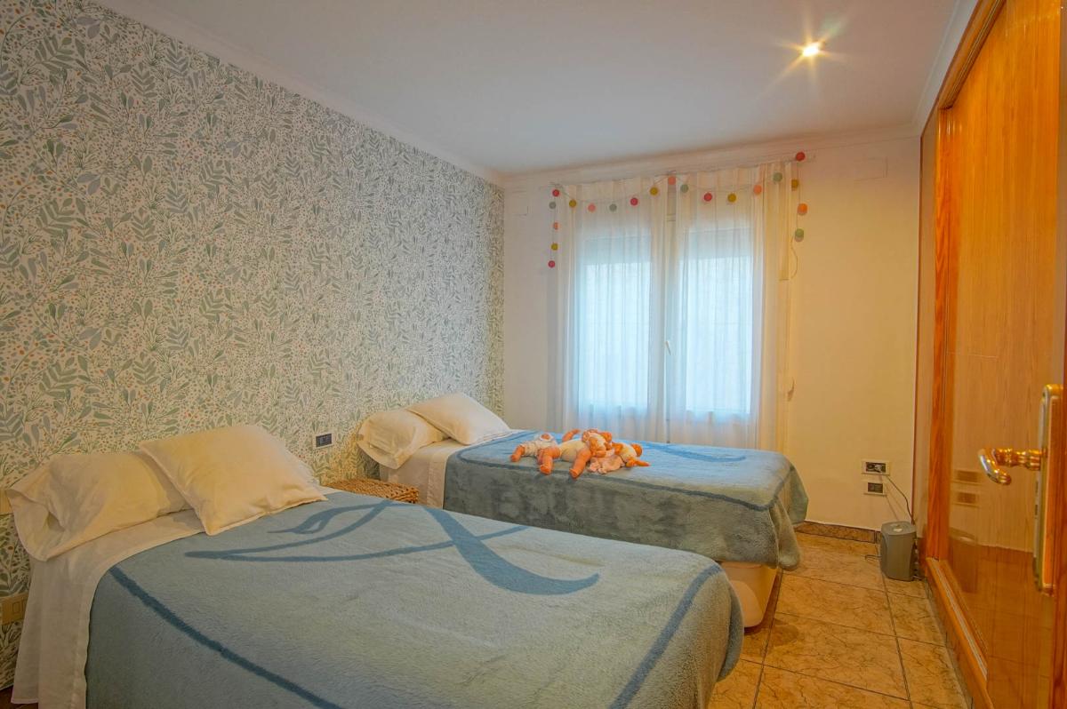 Willa w Denia, Alicante, Hiszpania 6 sypialni, 426 mkw. nr 100037