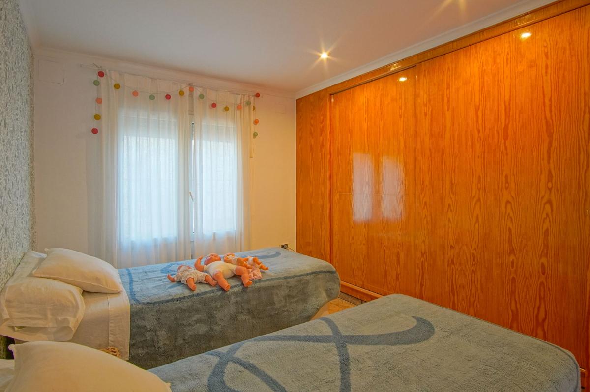 Willa w Denia, Alicante, Hiszpania 6 sypialni, 426 mkw. nr 100037