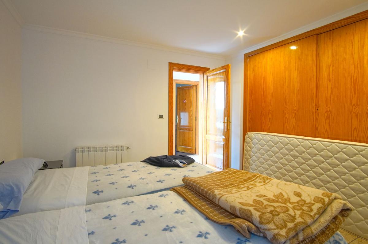 Willa w Denia, Alicante, Hiszpania 6 sypialni, 426 mkw. nr 100037
