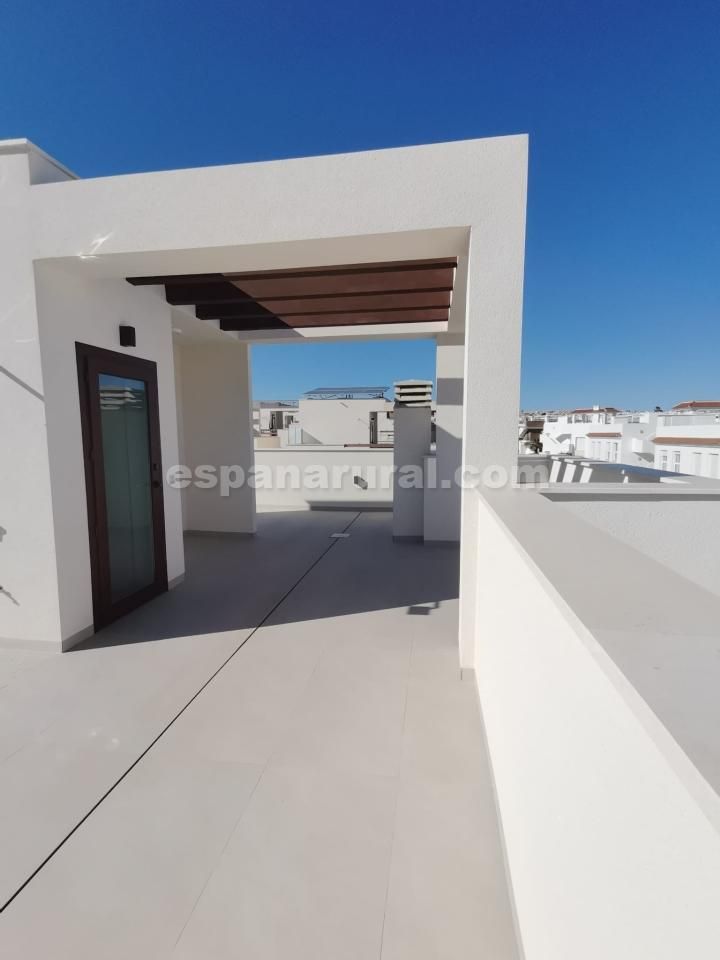 Villa i Guardamar del Segura, Alicante, Spanien 3 sovrum, 132 kvm. Nr. 102122