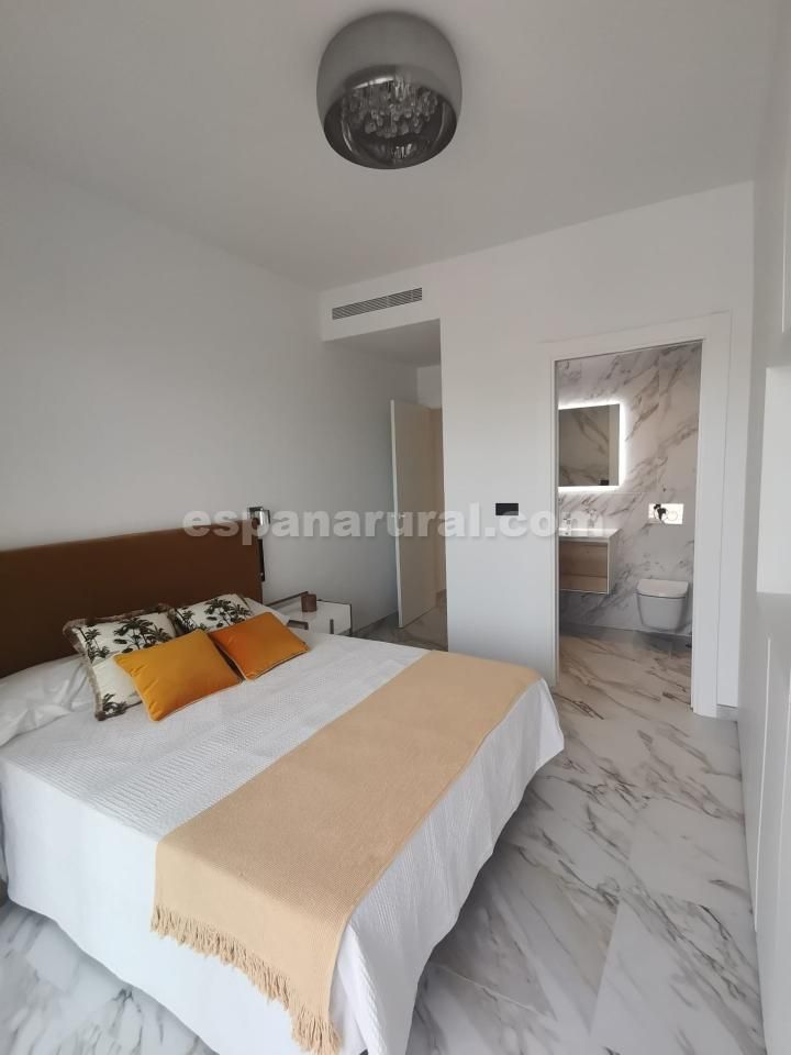 Apartment in Guardamar del Segura, Alicante, Spain 3 bedrooms, 101 sq.m. No. 102123