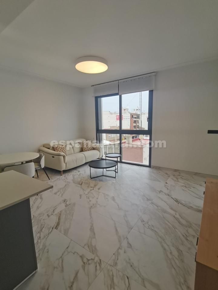Apartment in Guardamar del Segura, Alicante, Spain 3 bedrooms, 101 sq.m. No. 102123