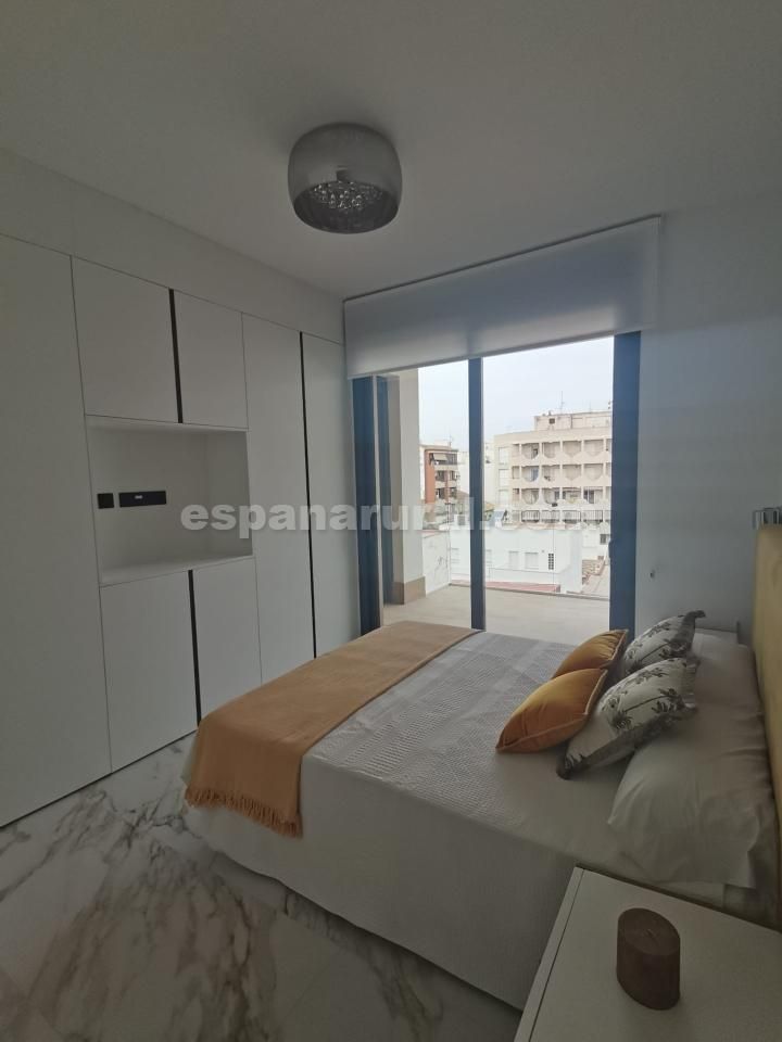 Apartment in Guardamar del Segura, Alicante, Spain 3 bedrooms, 101 sq.m. No. 102123