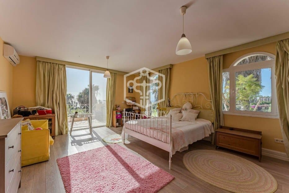Villa en Adeje, Tenerife, España 6 dormitorios, 732 m2 No. 94465