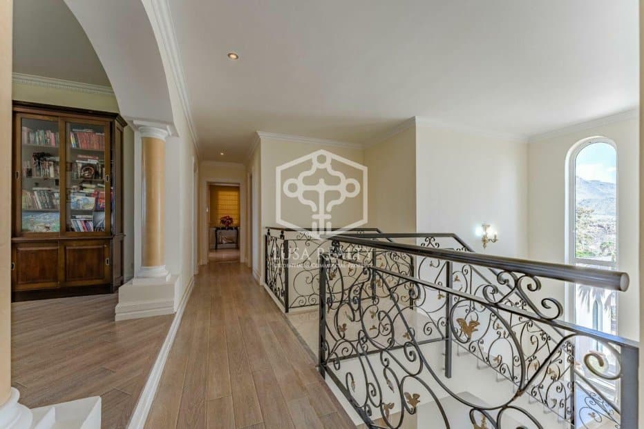 Villa en Adeje, Tenerife, España 6 dormitorios, 732 m2 No. 94465