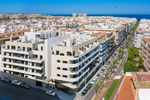 Apartment in Torrevieja, Alicante, Spain 3 bedrooms, 118 sq.m. No. 91639