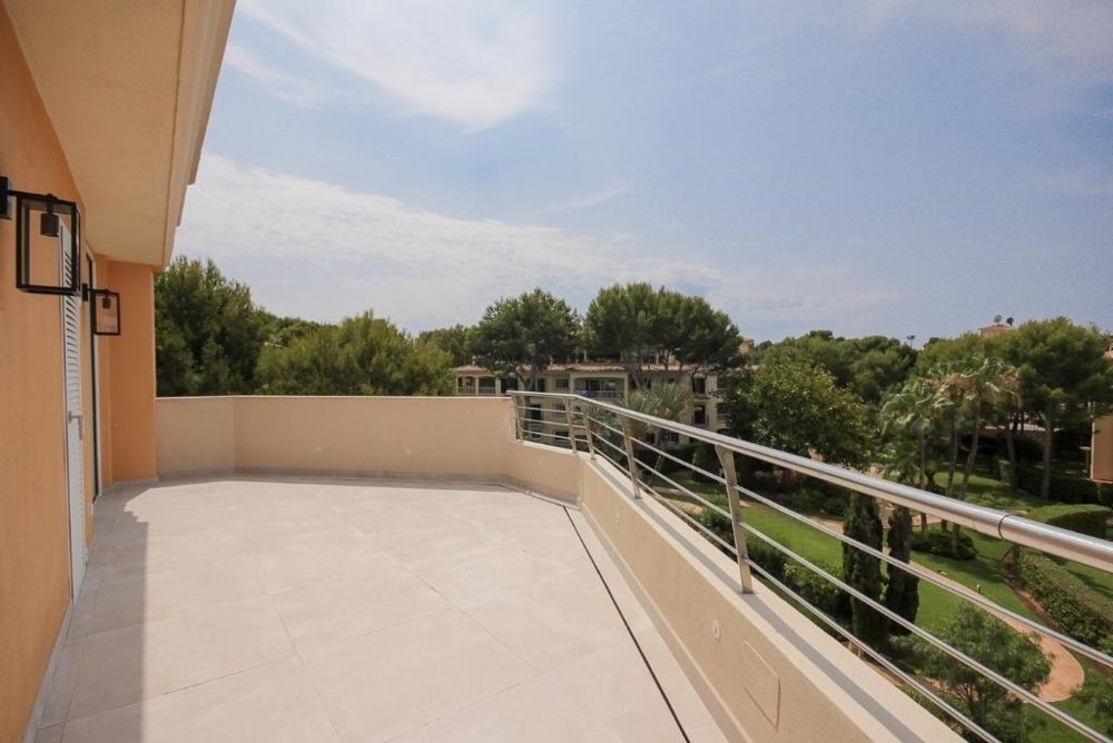 Penthouse w Nova Santa Ponsa, Mallorca, Hiszpania 3 sypialnie, 327 mkw. nr 109950