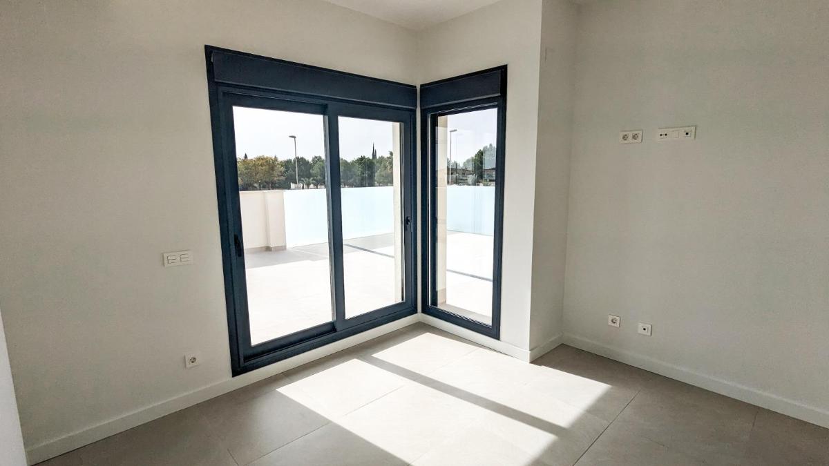 Villa en Daya Nueva, Alicante, España 3 dormitorios, 127 m2 No. 98594