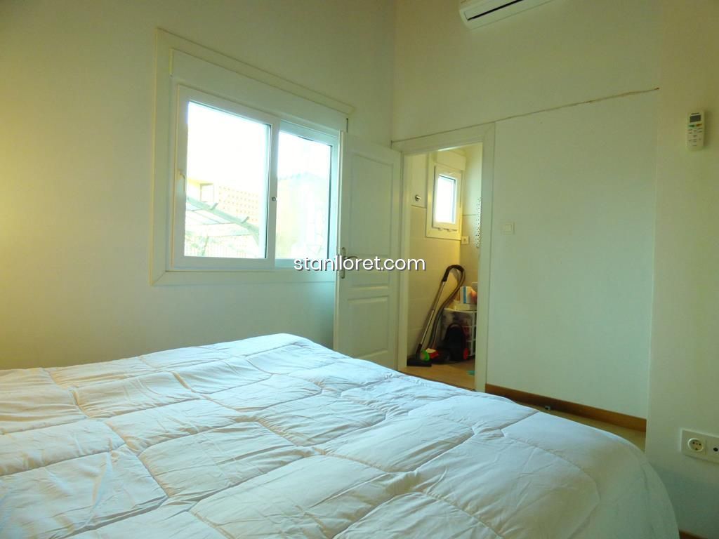 Villa in Lloret de Mar, Girona, Spain 2 bedrooms, 174 sq.m. No. 104047