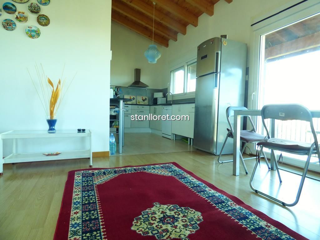 Villa in Lloret de Mar, Girona, Spain 2 bedrooms, 174 sq.m. No. 104047