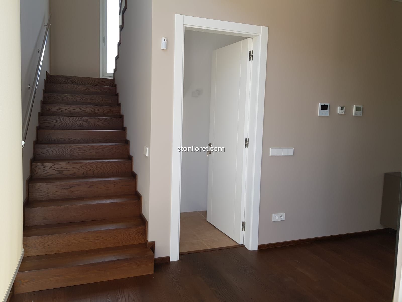 Villa i Lloret de Mar, Girona, Spanien 4 sovrum, 346 kvm. Nr. 104044