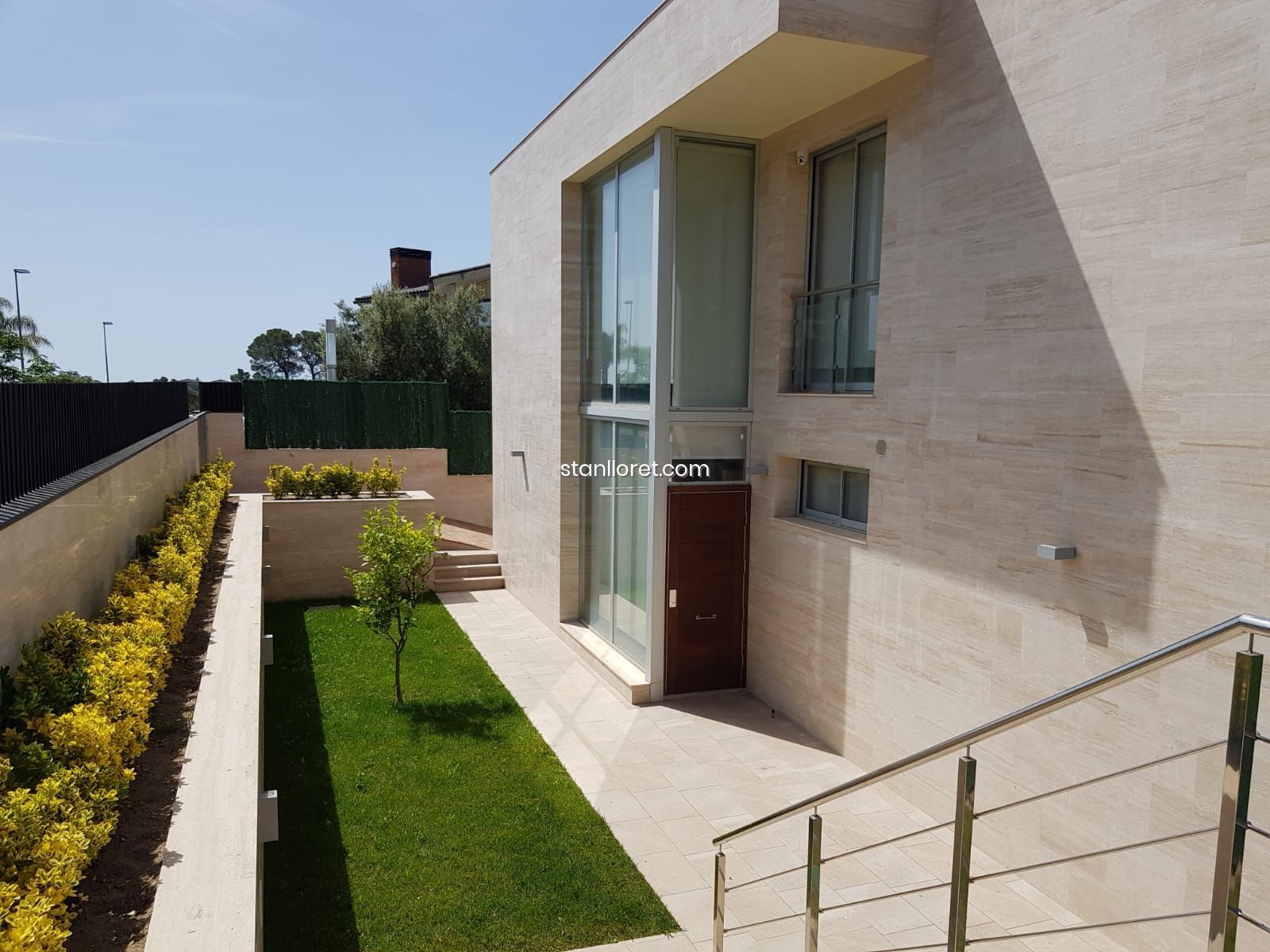 Villa i Lloret de Mar, Girona, Spanien 4 sovrum, 346 kvm. Nr. 104044