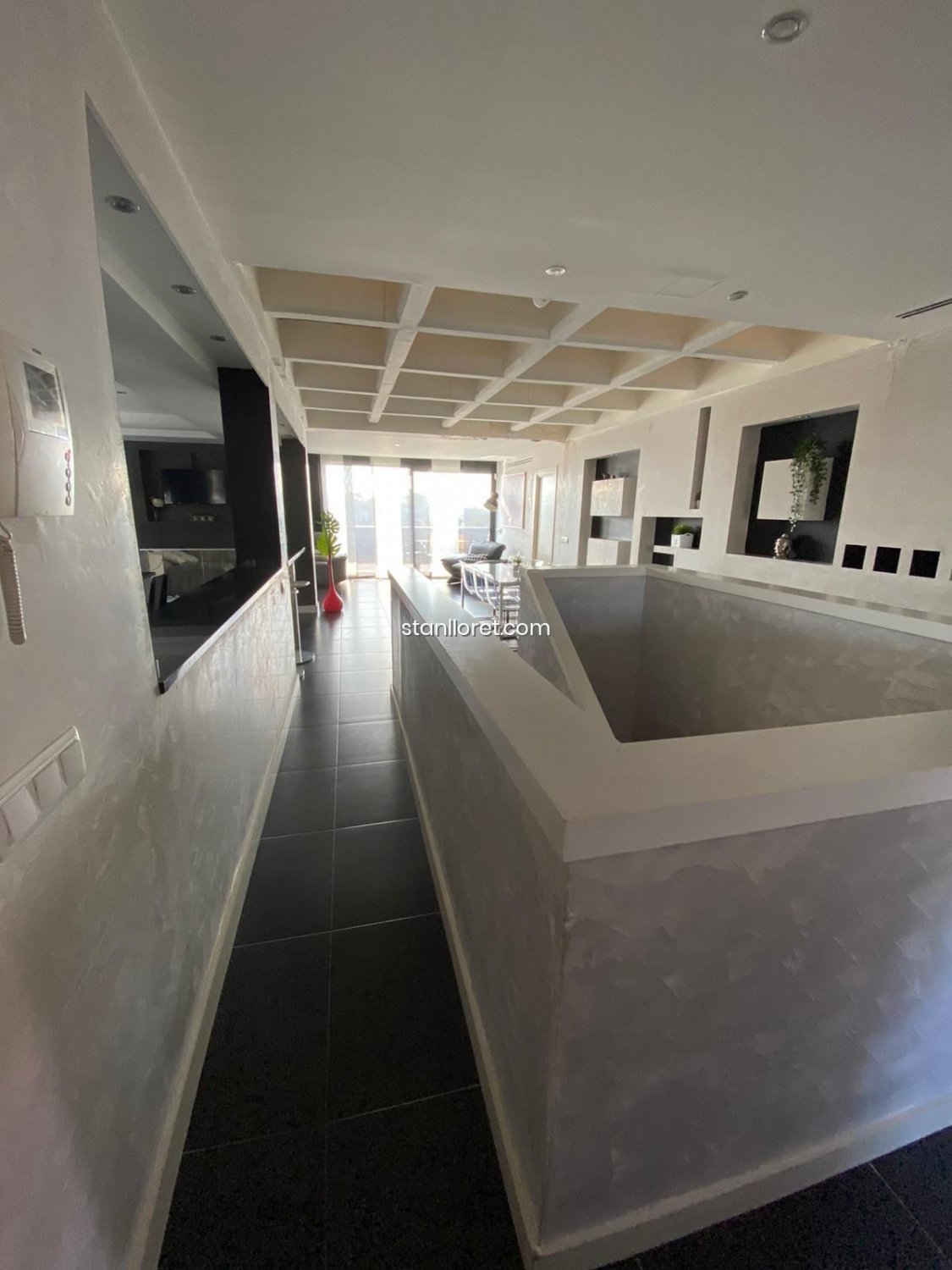 Villa in Girona, Spain 5 bedrooms, 340 sq.m. No. 104043