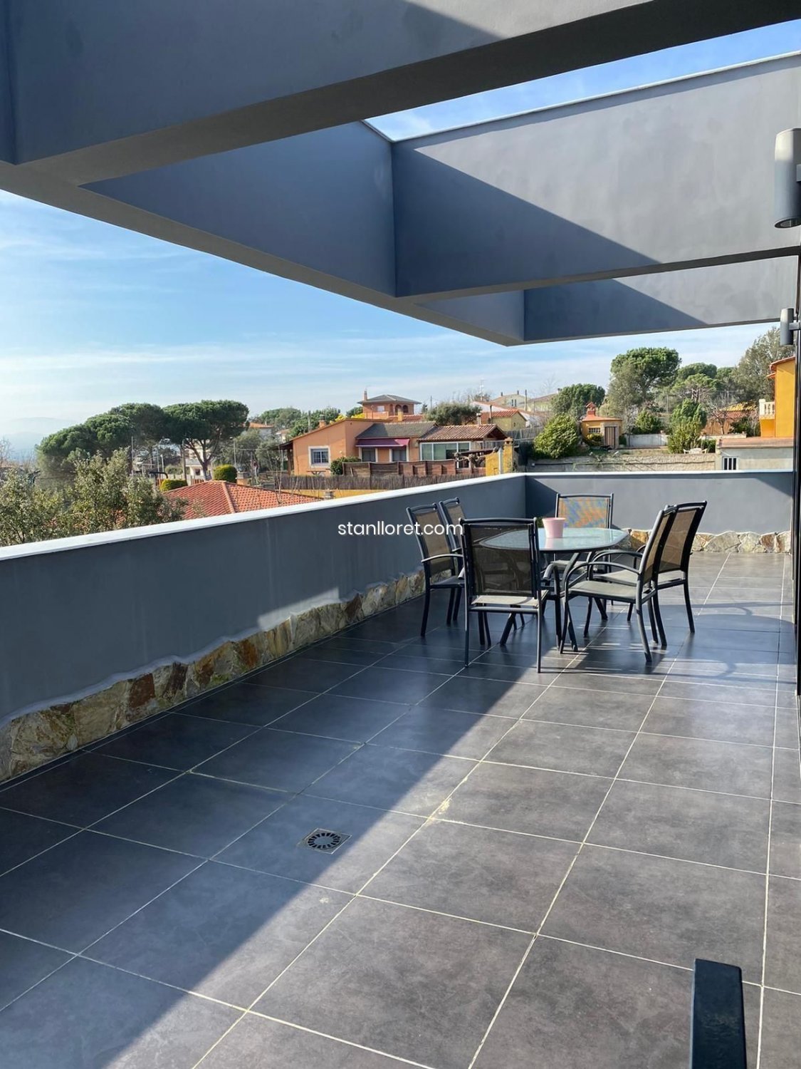 Villa in Girona, Spain 5 bedrooms, 340 sq.m. No. 104043