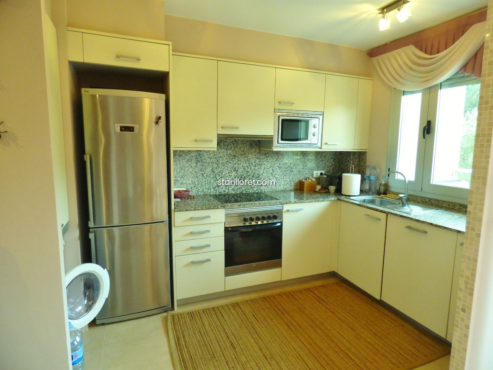 Квартира в Льорет-де-Мар, Герона, Испания 2 спальни, 80м2 №104049
