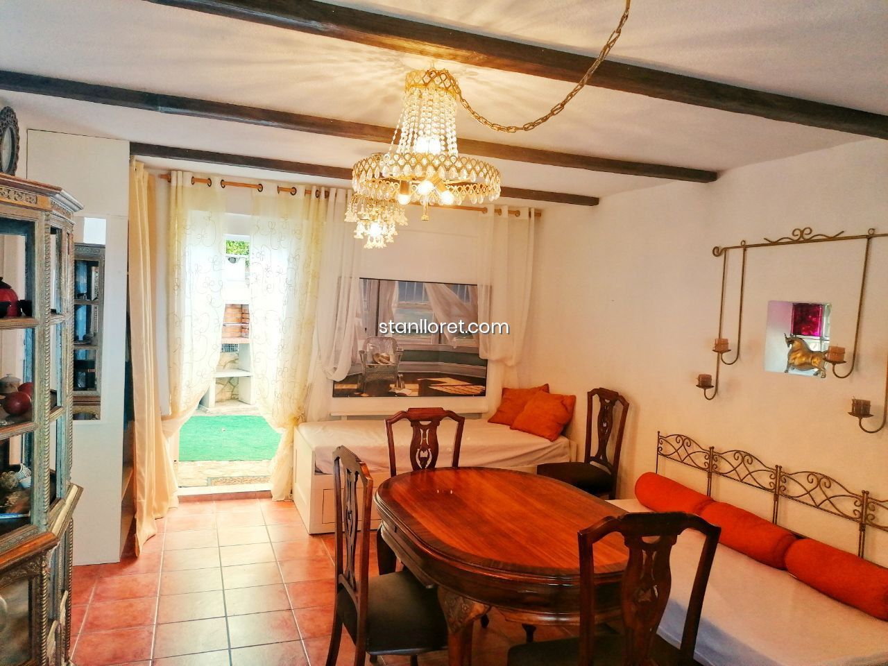 Villa i Lloret de Mar, Girona, Spanien 6 sovrum, 220 kvm. Nr. 104046
