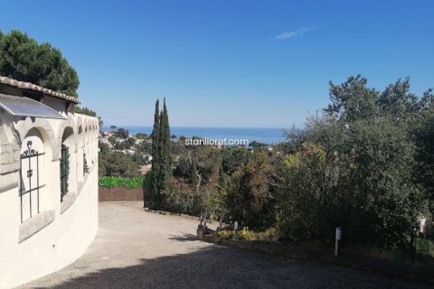 Villa in Lloret de Mar, Girona, Spanien 6 Schlafzimmer, 220 m2 Nr. 104046