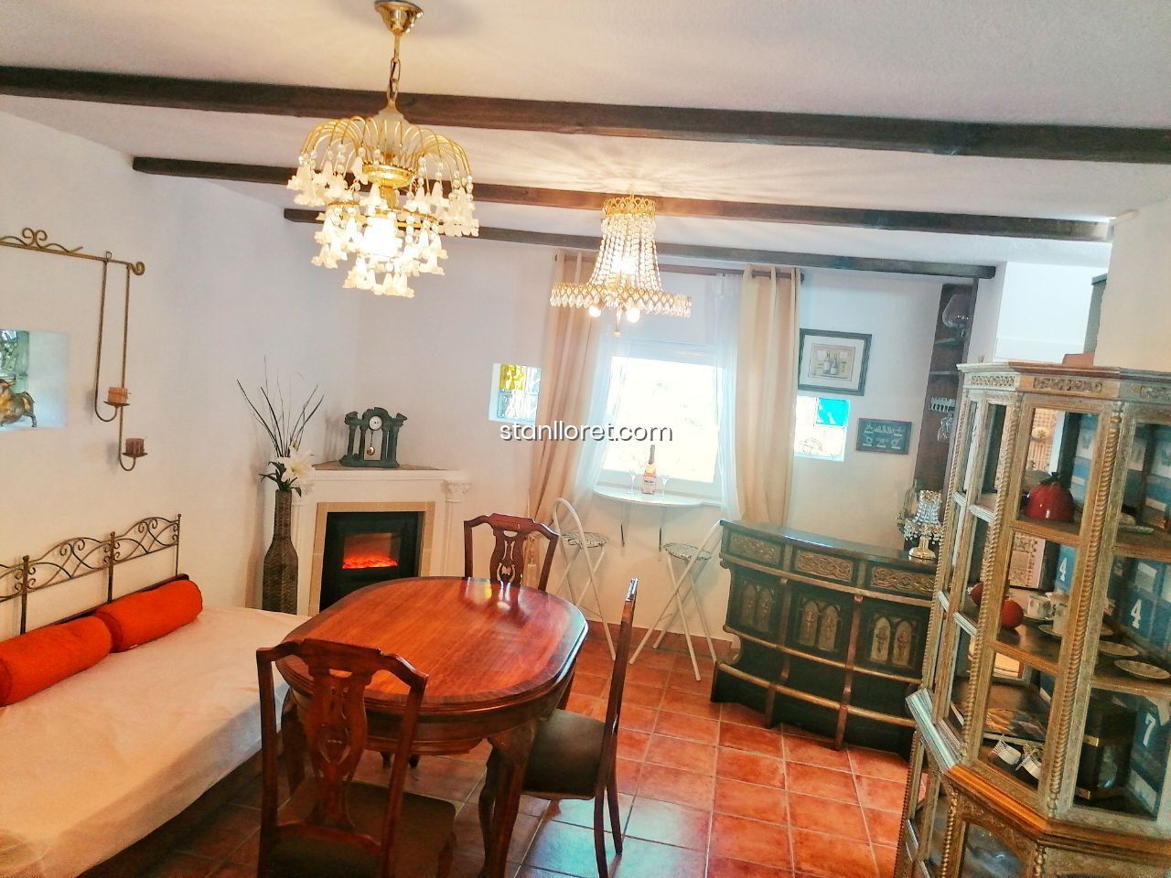 Villa i Lloret de Mar, Girona, Spanien 6 sovrum, 220 kvm. Nr. 104046