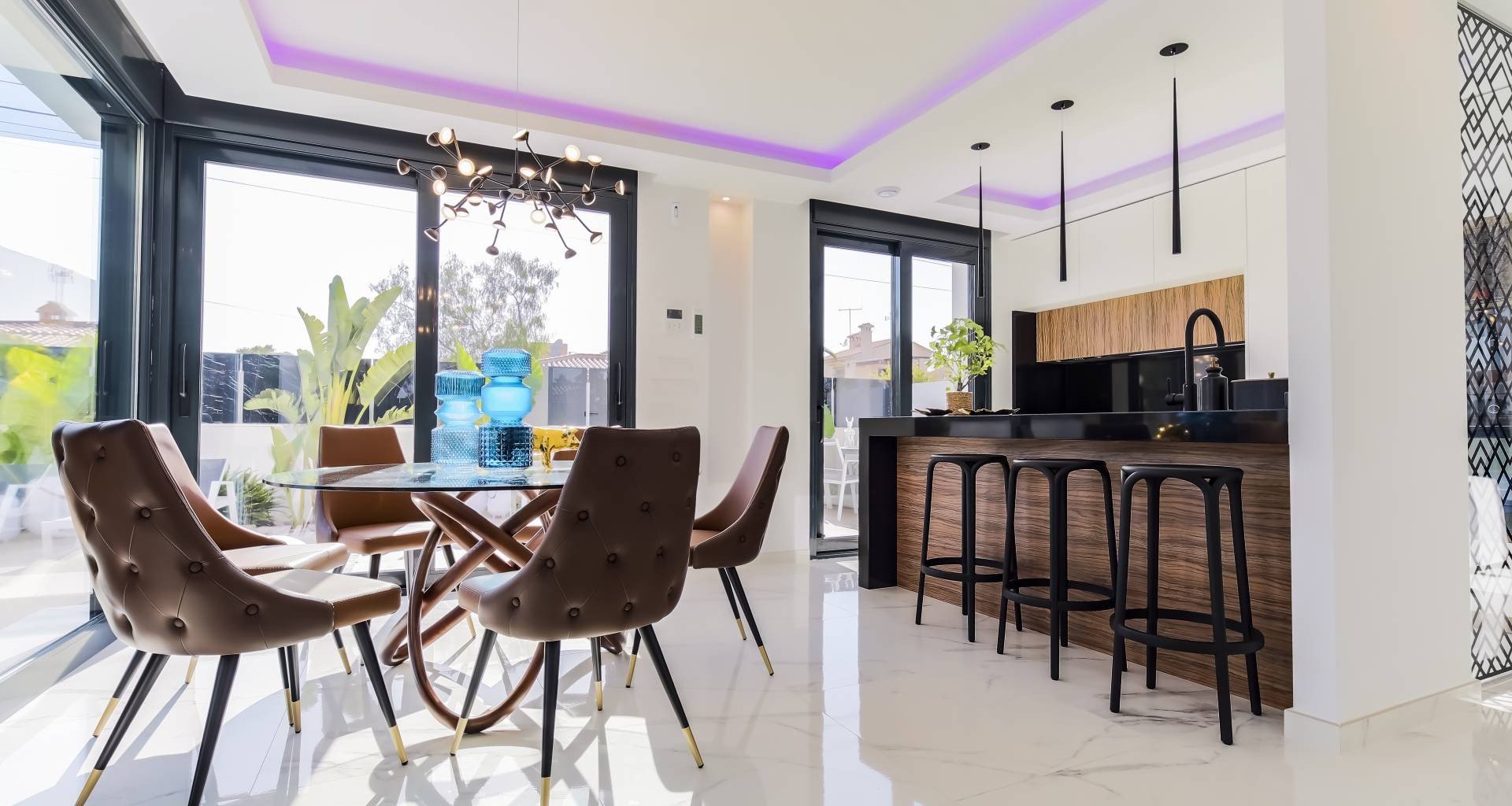 Villa i Torrevieja, Alicante, Spanien 1 sovrum, 200 kvm. Nr. 58980