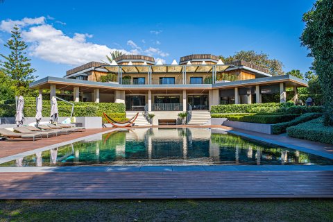 Villa in San Pedro de Alcantara, Malaga, Spanien 10 Schlafzimmer, 1303 m2 Nr. 113461