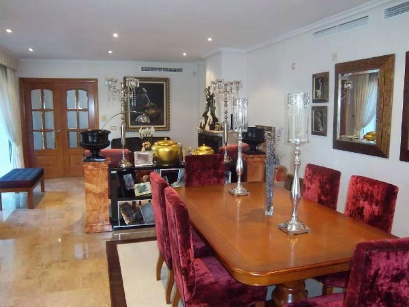 Дом в Салоу, Таррагона, Испания 6 спален, 660м2 №21572