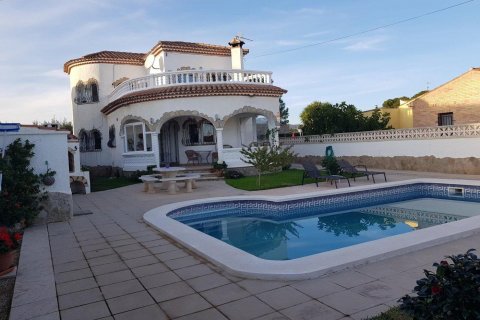 Talo Cambrils, Tarragona, Espanja 3 makuuhuonetta, 146 m2 No. 22949