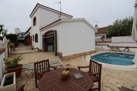 Māja Roda De Bara, Tarragona, Spānijā 5 istabas, 220 m2 Nr. 21613