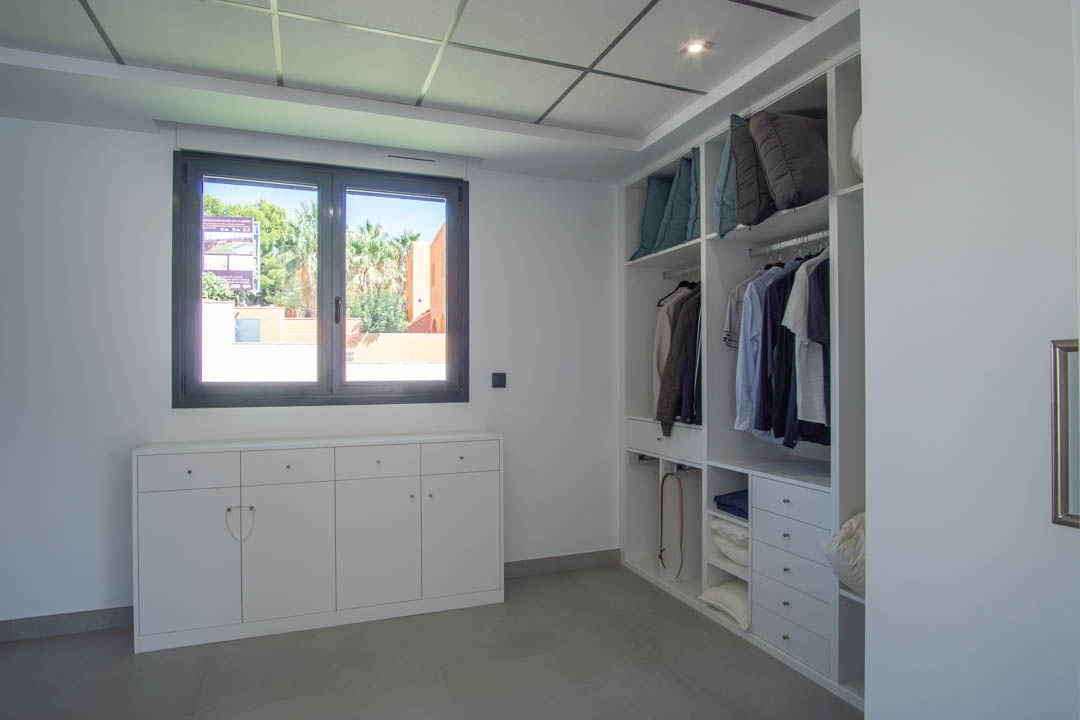 Villa a Altea, Alicante, Spagna 5 camere da letto, 680 mq. N° 81435