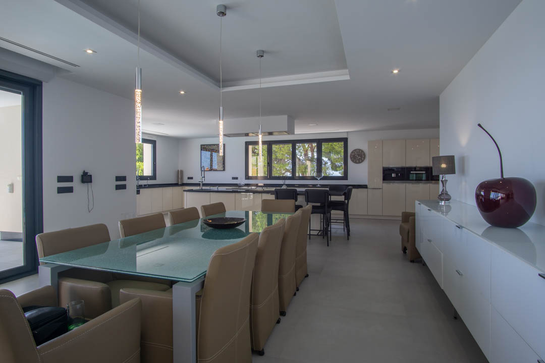 Villa a Altea, Alicante, Spagna 5 camere da letto, 680 mq. N° 81435