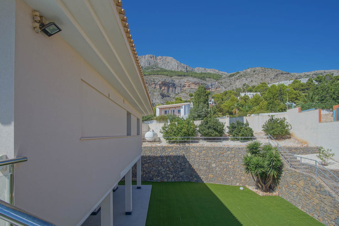 Villa a Altea, Alicante, Spagna 5 camere da letto, 680 mq. N° 81435