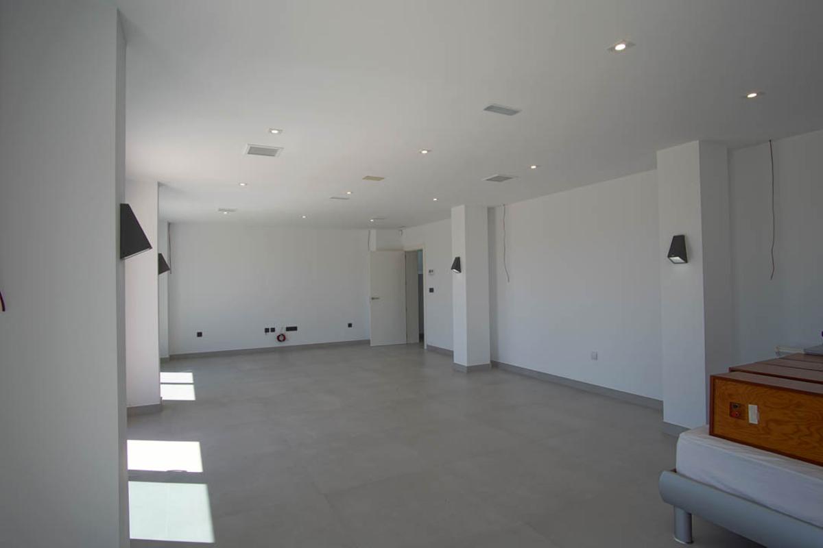 Villa a Altea, Alicante, Spagna 5 camere da letto, 680 mq. N° 81435