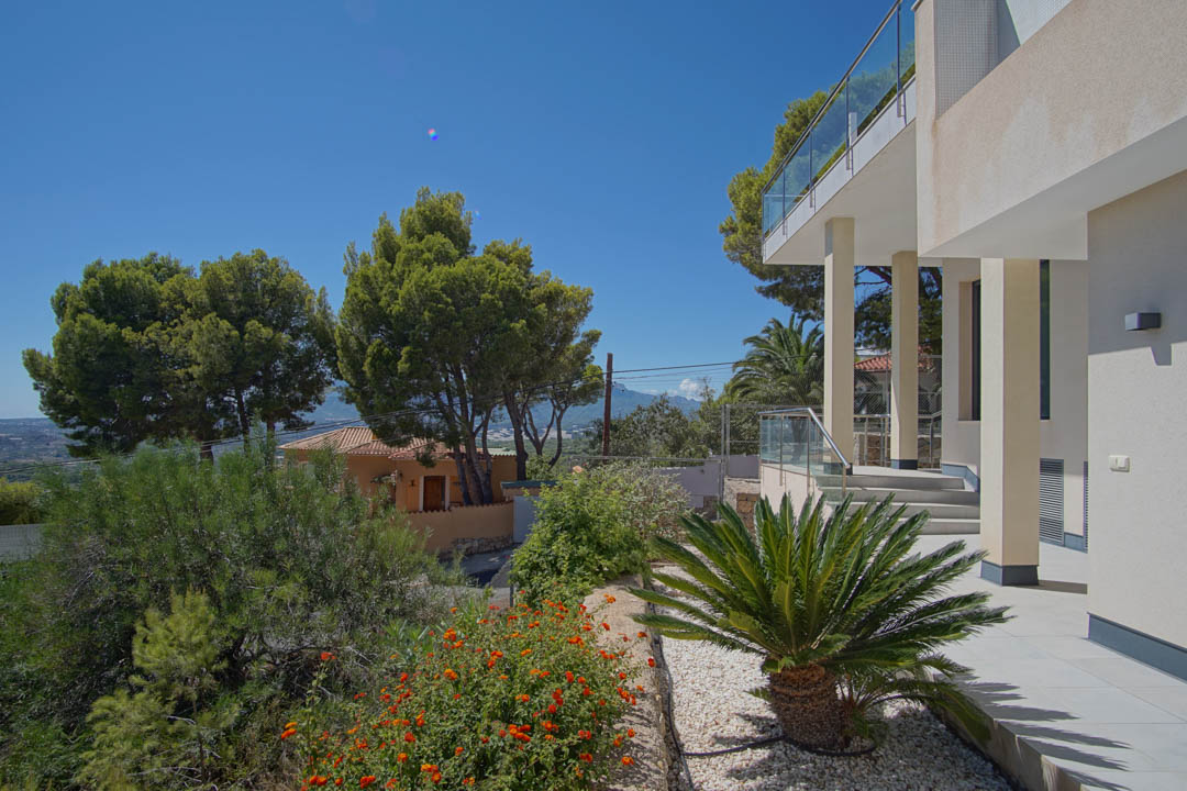 Villa a Altea, Alicante, Spagna 5 camere da letto, 680 mq. N° 81435