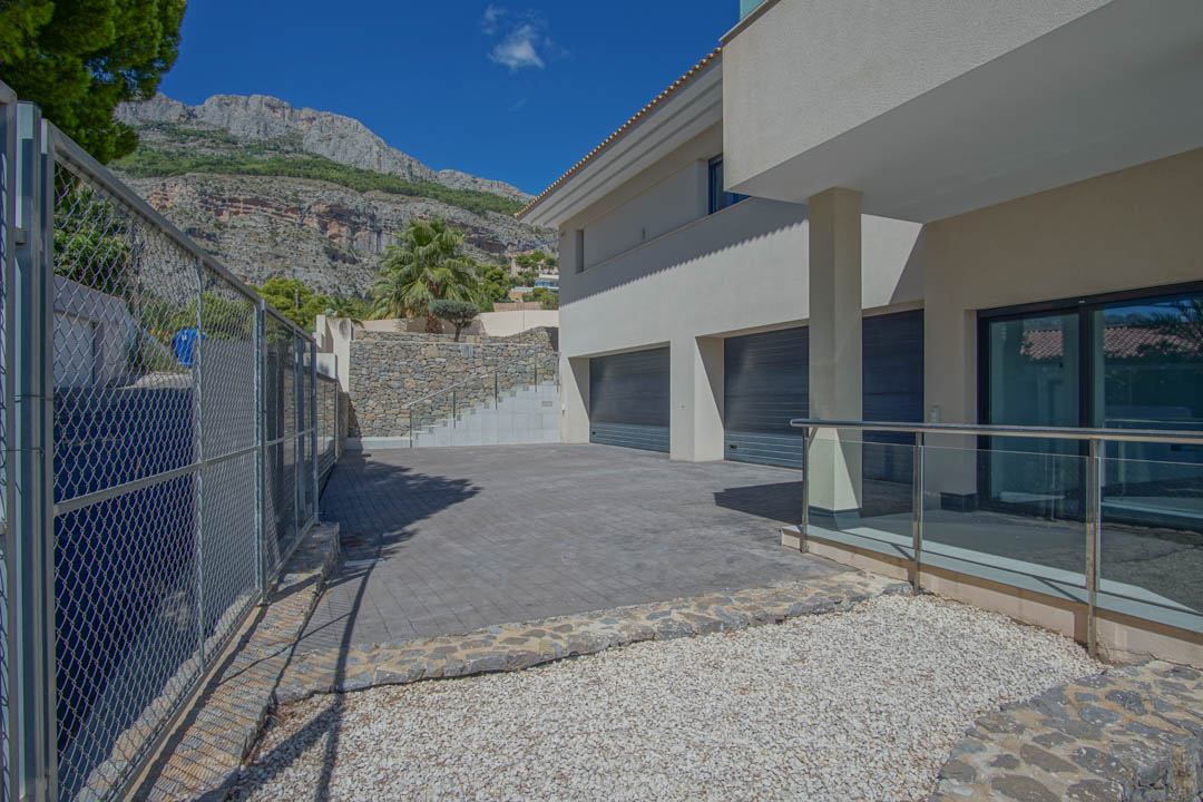 Villa a Altea, Alicante, Spagna 5 camere da letto, 680 mq. N° 81435