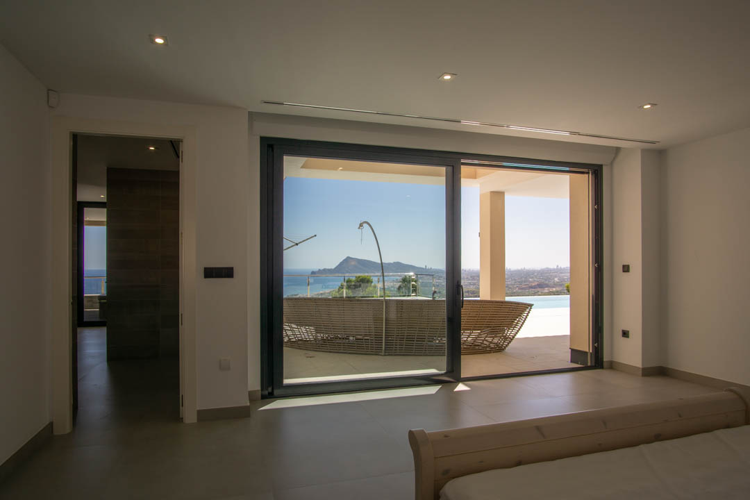 Villa a Altea, Alicante, Spagna 5 camere da letto, 680 mq. N° 81435