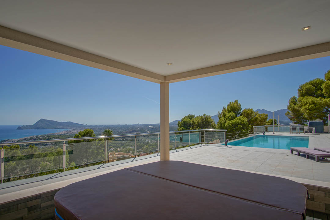 Villa a Altea, Alicante, Spagna 5 camere da letto, 680 mq. N° 81435