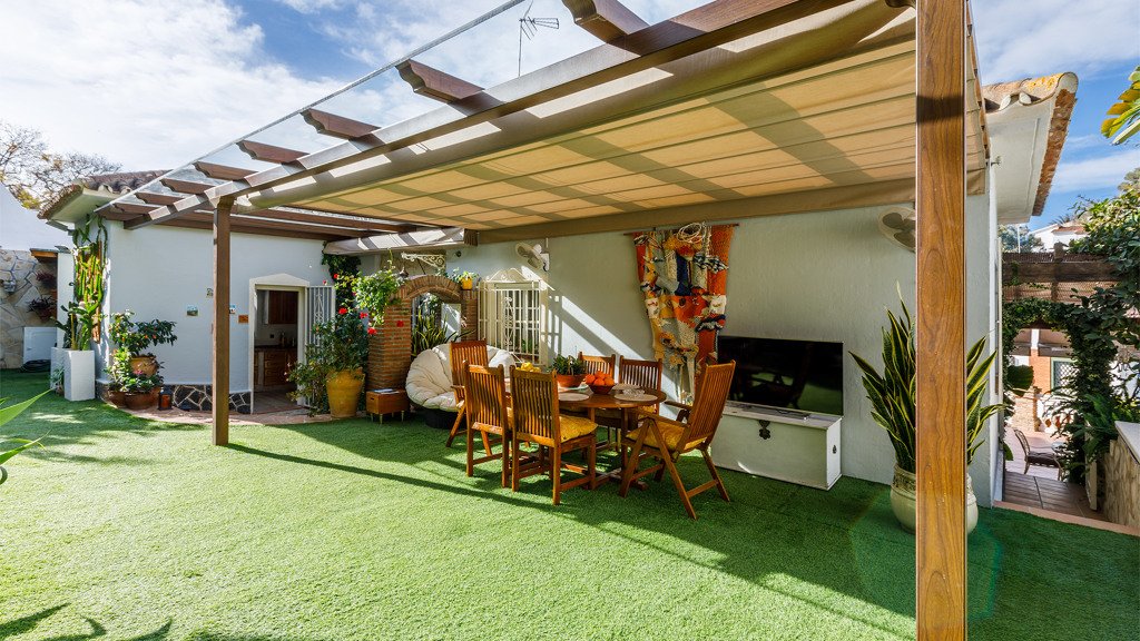 Villa a Benajarafe, Malaga, Spagna 4 camere da letto, 250 mq. N° 105733