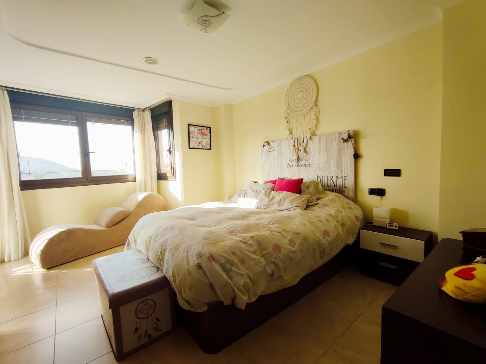 Duplex in Guardamar del Segura, Alicante, Spanien 3 Schlafzimmer, 142 m2 Nr. 92587