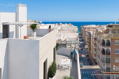 Huoneisto Torrevieja, Alicante, Espanja 3 makuuhuonetta, 80.75 m2 No. 105029